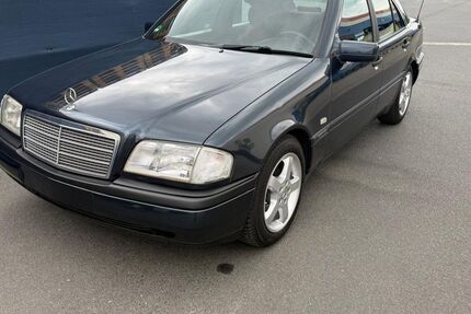 Mercedes-Benz C 280 284.000 km 4.990 &euro; Brüssow 17326