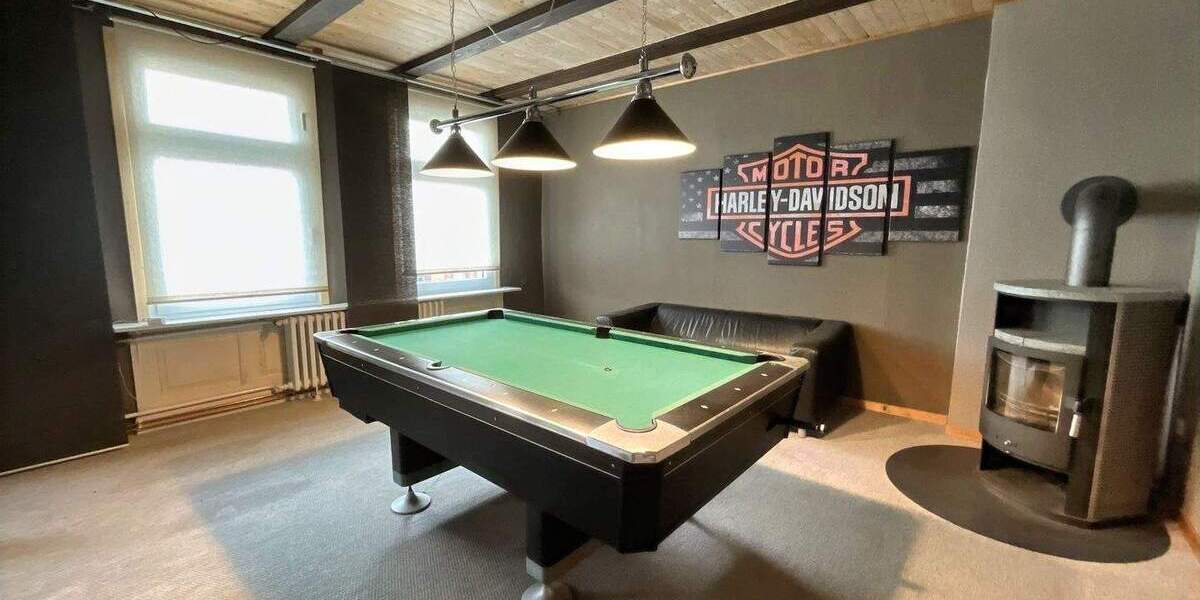 Etagenwohnung Eschwege - 6 Zimmer, 160 m&sup2;, 140.000&euro; | Angebot:25730302