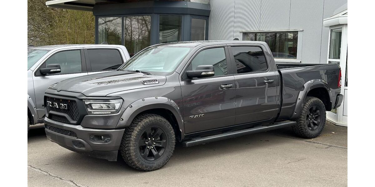 Dodge RAM 44.000 km 53.900 &euro; Herford 32051