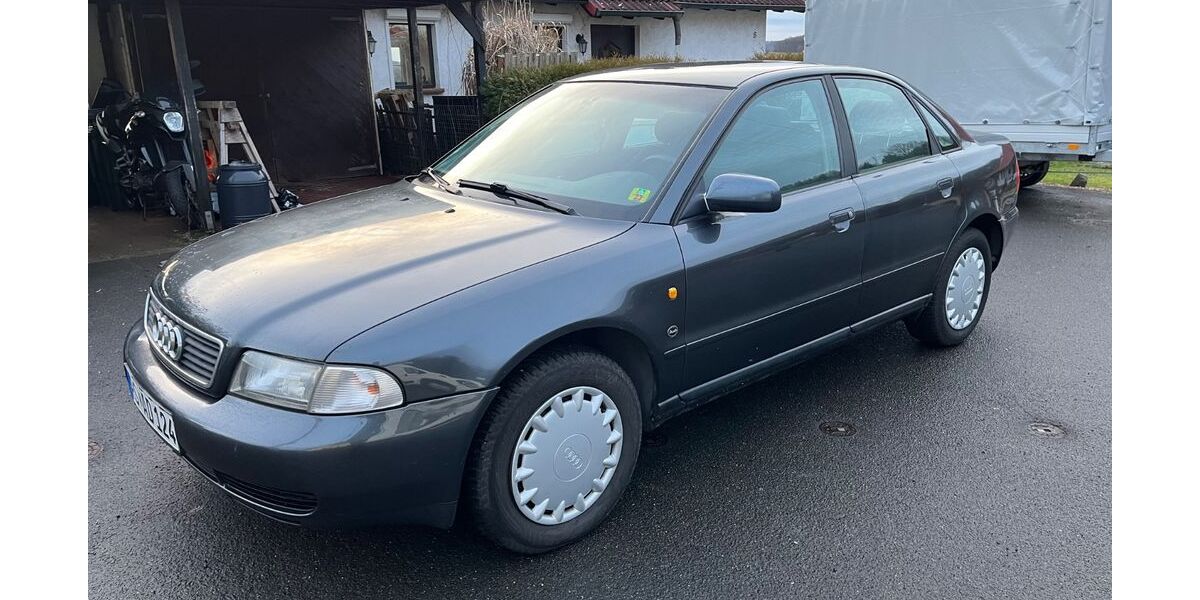 Audi A4 232.000 km 1.600 &euro; Matzenbach 66909