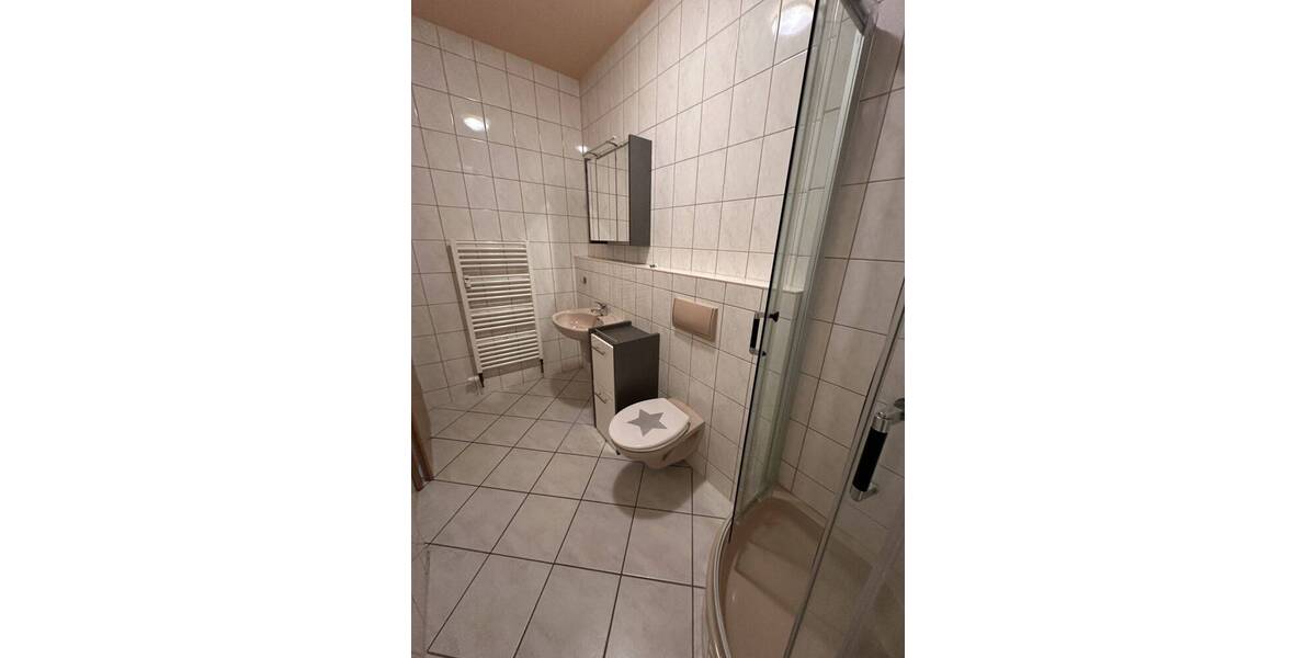 Etagenwohnung Lützen - 4 Zimmer, 120 m&sup2;, 980&euro; | Angebot:26797660