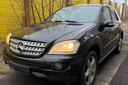 Mercedes-Benz 350 277.192 km 3.400 &euro; Röhrmoos 85244