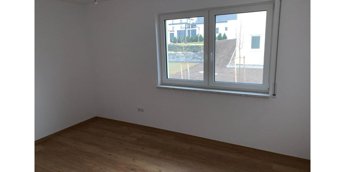 Etagenwohnung Bad Rodach - 4 Zimmer, 136 m&sup2;, 1.280&euro; | Angebot:24756986