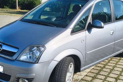 Opel Meriva 49.000 km 7.499 &euro; Bietigheim-Bissingen 74321