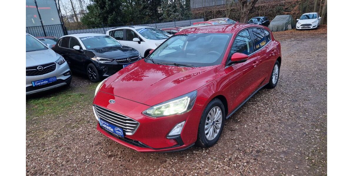 Ford Focus 32.000 km 16.400 &euro; Saarbrücken 66117