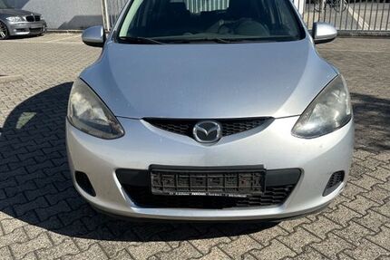 Mazda 2 242.000 km 999 &euro; Rüsselsheim 65428