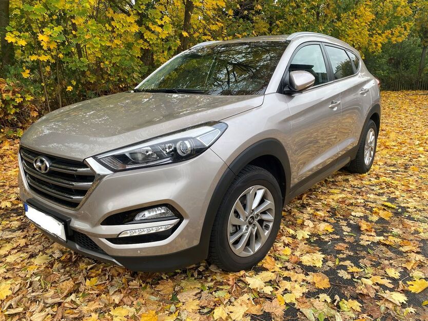 Hyundai TUCSON 44.800 km 16.700 € Düsseldorf 40629