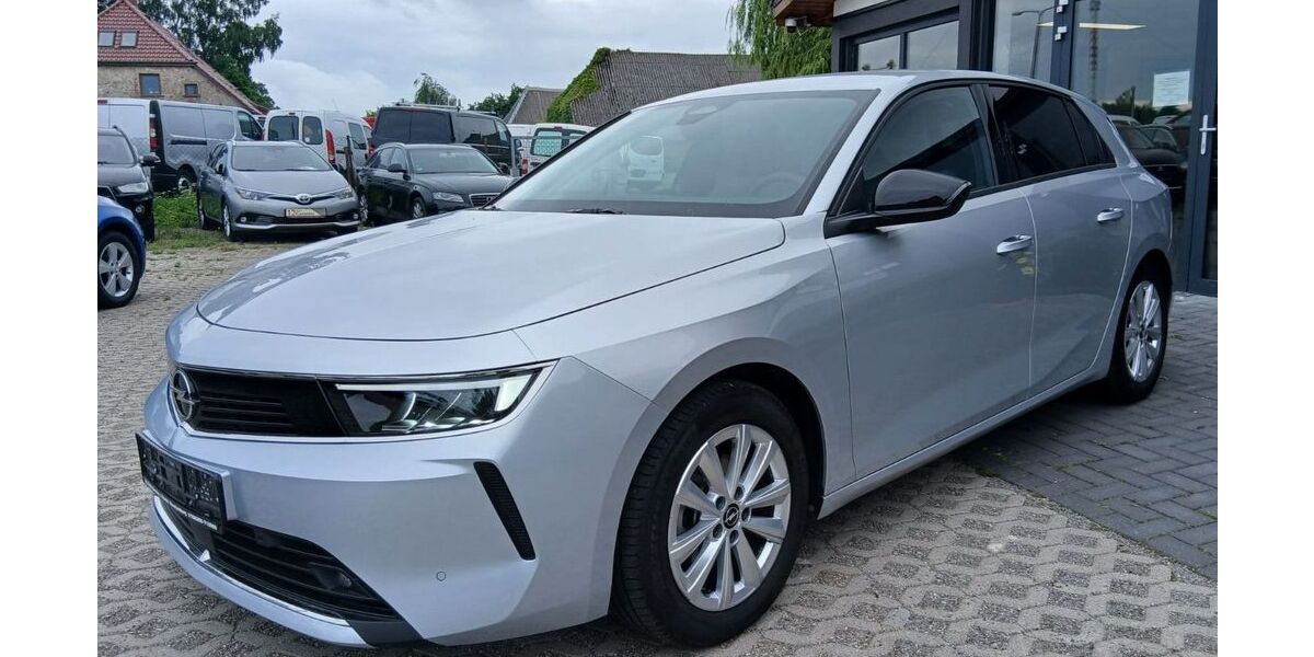Opel Astra 4.580 km 18.870 &euro; Karlsburg OT Moeckow 17495
