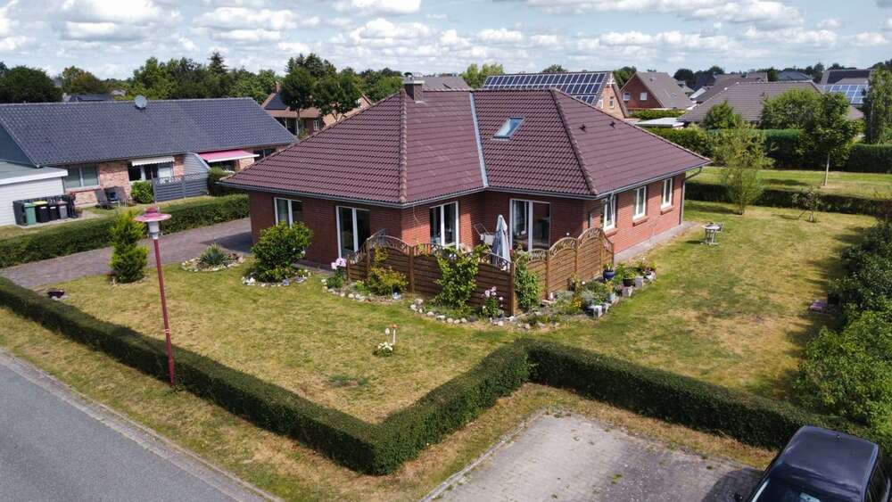 Einfamilienhaus Langenhorn - 7 Zimmer, 185 m&sup2;, 499.000&euro; | Angebot:27253488
