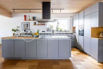 Gewerbeobjekt Pfullingen - 1.300.000&euro; | Angebot:25213212