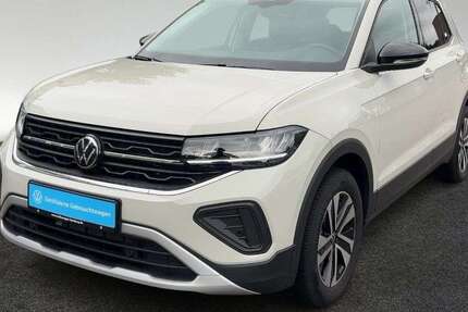VW T-Cross 8.441 km 24.720 &euro; Hamburg 22419