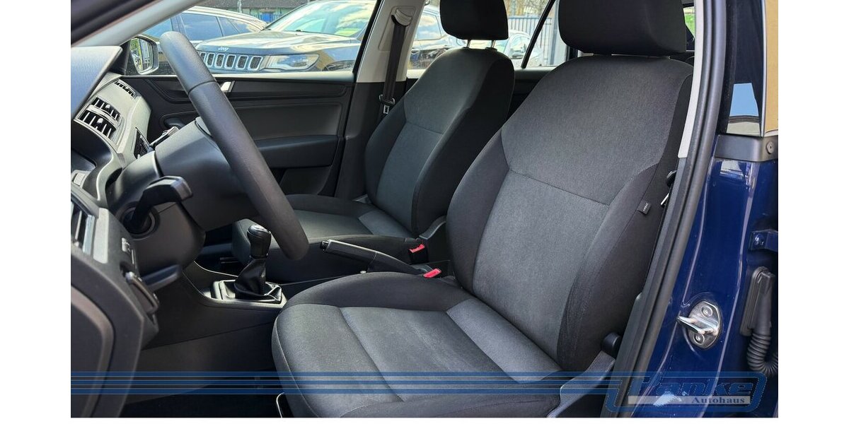 Skoda Rapid Cool*SHZ*PDC*Klima*USB*Touch*1-Hand* 93.530 km 9.480 &euro; Berlin 13187