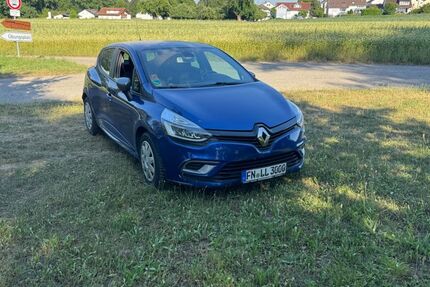 Renault Clio 147.000 km 5.400 &euro; Wendelsheim 72108