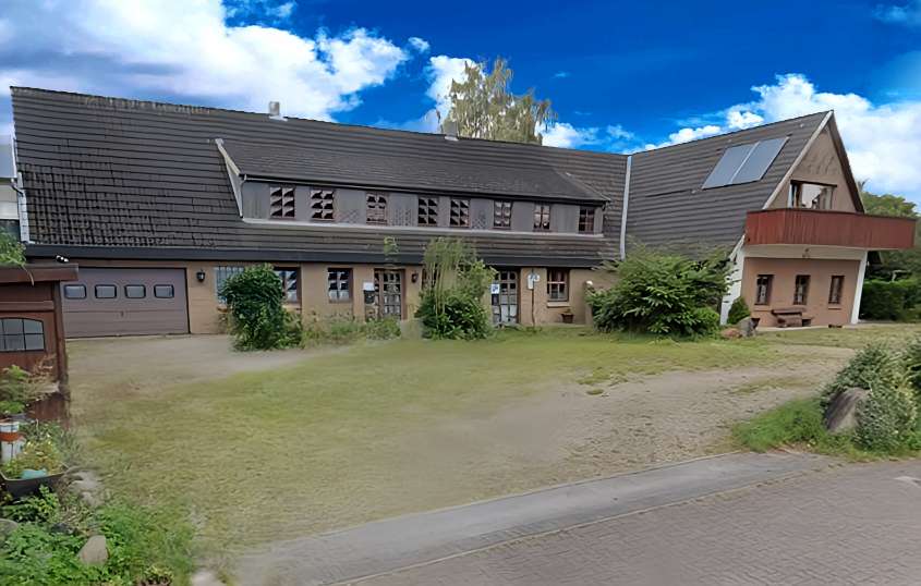 Einfamilienhaus Taarstedt - 17 Zimmer, 660 m&sup2;, 699.000&euro; | Angebot:26609049