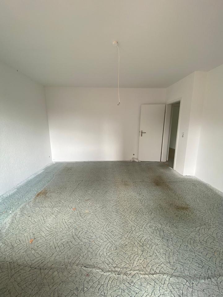 3 Zimmer Wohnung mit Balkon in Seevetal Meckelfeld von privat