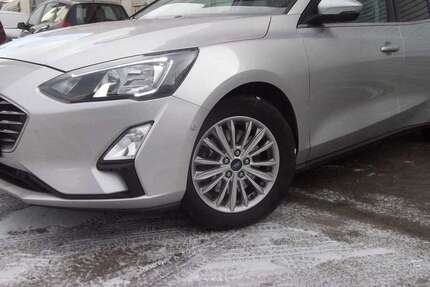 Ford Focus 179.000 km 10.399 &euro; Berlin 12277