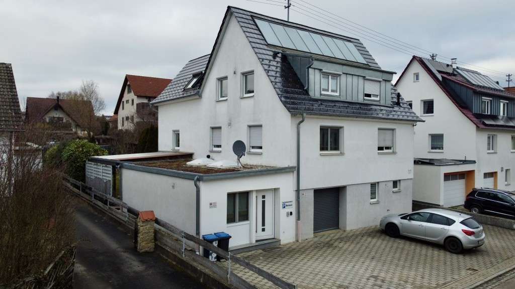 Einfamilienhaus Weil im Schönbuch - 9 Zimmer, 206 m&sup2;, 650.000&euro; | Angebot:27013861