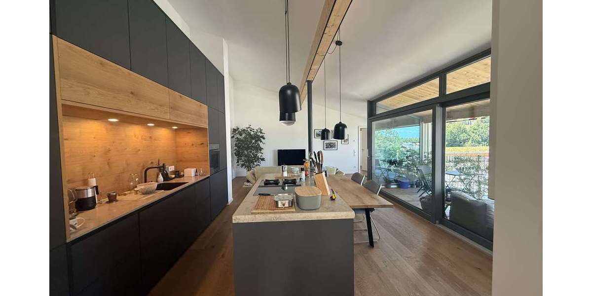 Etagenwohnung Bad Feilnbach - 4 Zimmer, 122 m&sup2;, 1.950&euro; | Angebot:27257464