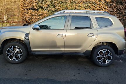 Dacia Duster 77.000 km 11.990 &euro; Düsseldorf 40629