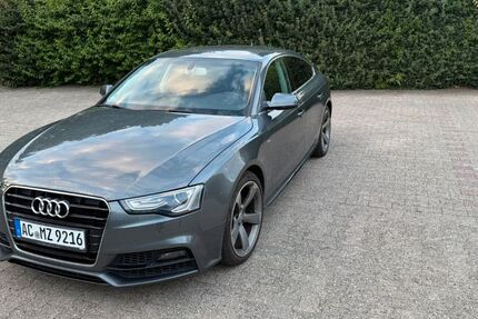 Audi A5 179.000 km 13.880 &euro; Aachen 52070