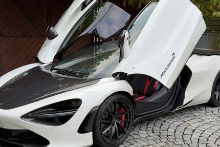 McLaren 720S 13.956 km 234.999 € Passau 94036