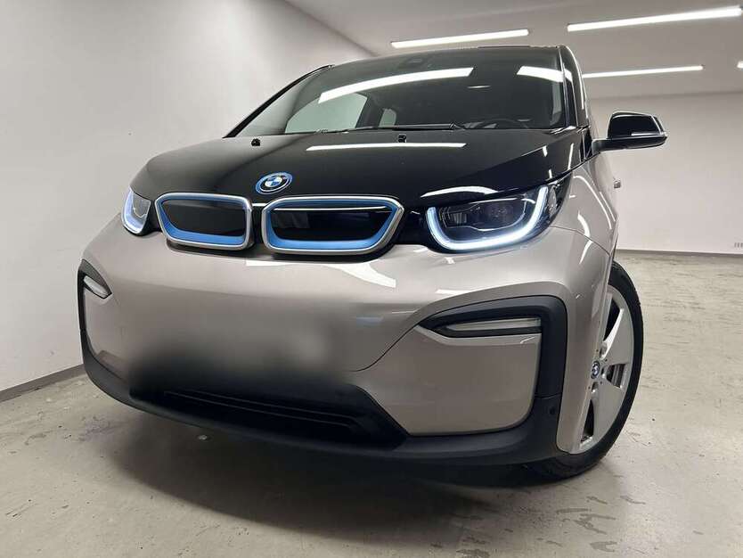 i3