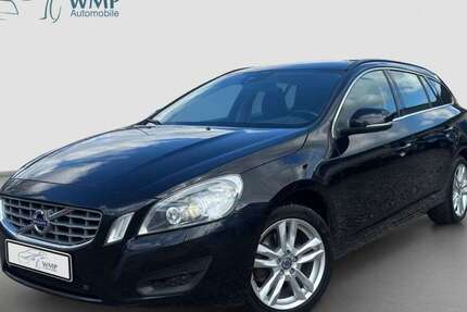 Volvo V60 235.771 km 6.390 &euro; Hamburg 22045
