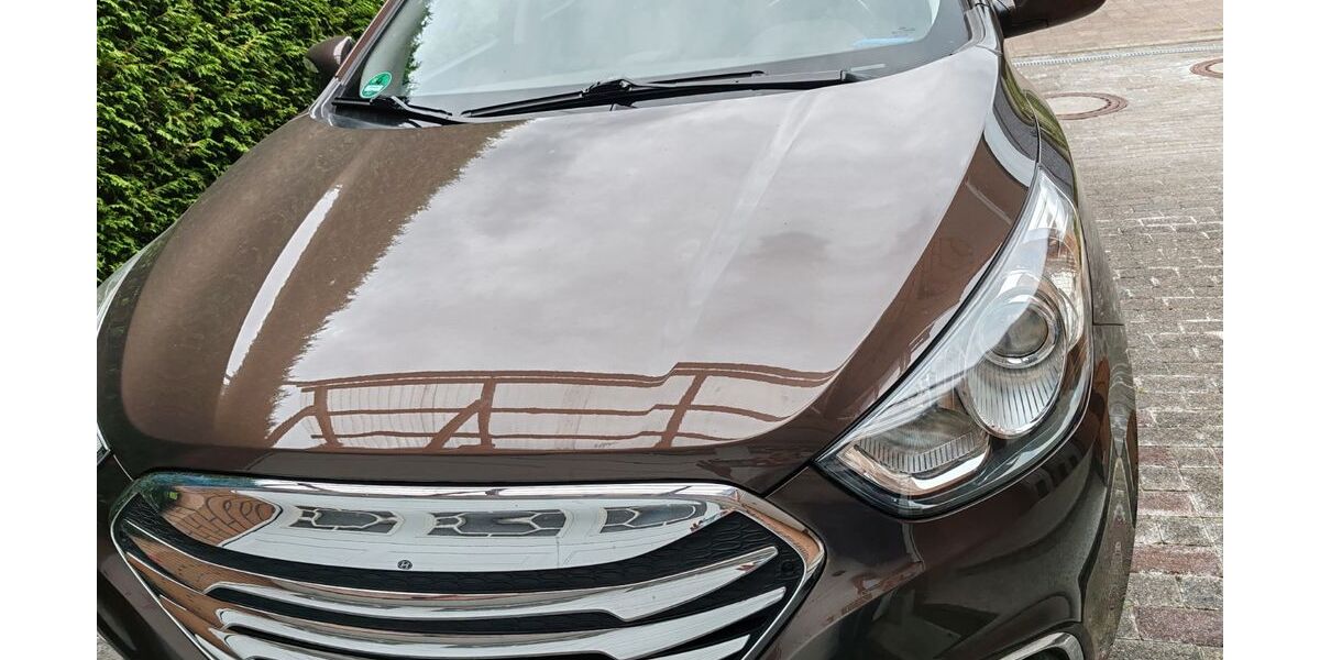 Hyundai ix35 109.000 km 8.500 &euro; Bad Lippspringe 33175