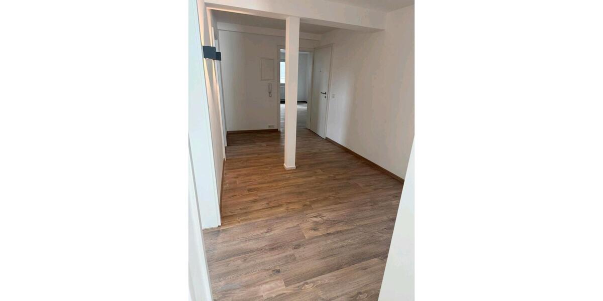 Etagenwohnung Bad Kreuznach Bad Münster am Stein-Ebernburg - 3 Zimmer, 93 m&sup2;, 1.400&euro; | Angebot:26442550