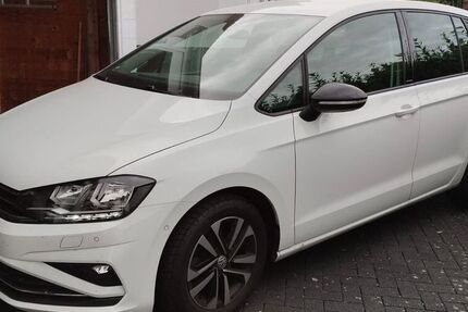 VW Golf Sportsvan