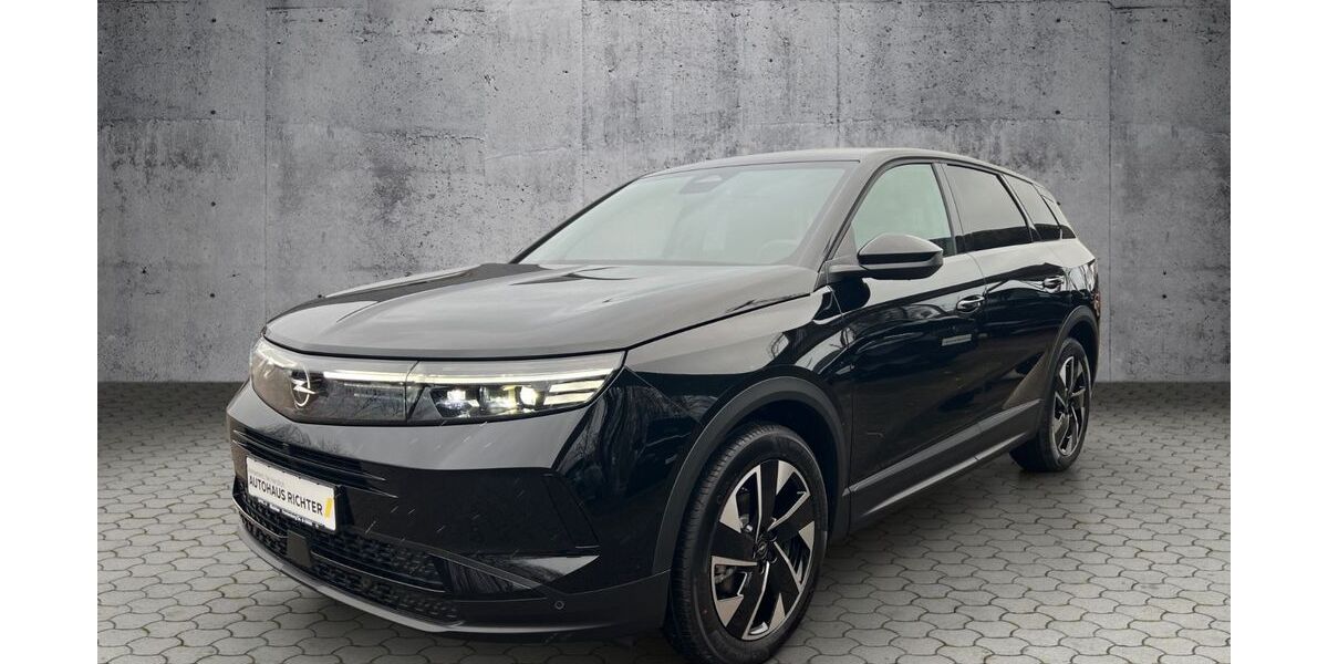 Opel Grandland (X) 9.559 km 29.490 &euro; Frankenberg 09669