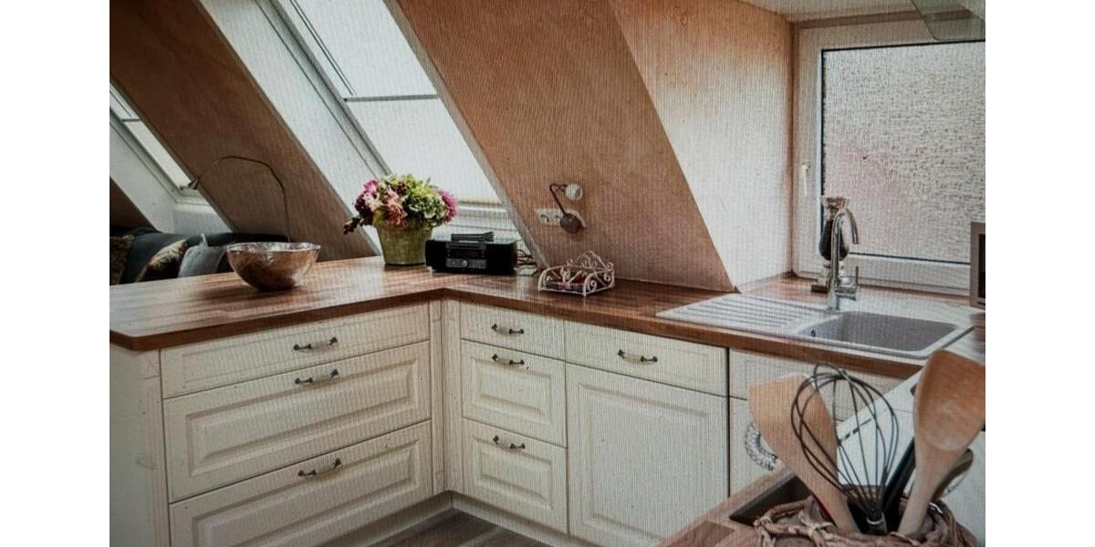 Dachgeschoßwohnung Scharbeutz - 4 Zimmer, 65 m&sup2;, 1.400&euro; | Angebot:25322174