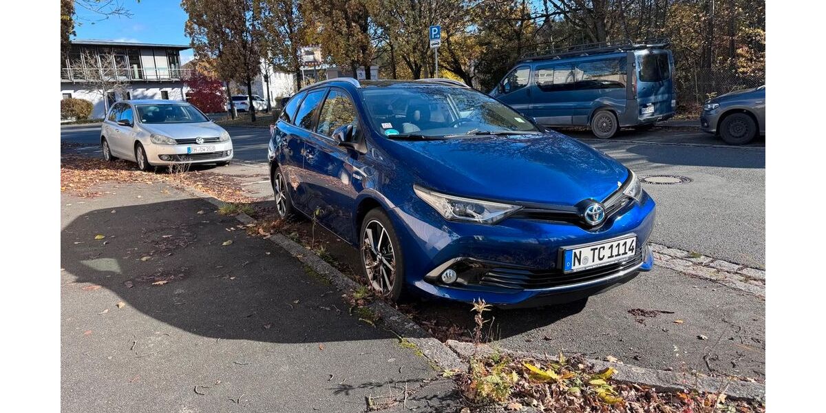 Toyota Auris 62.500 km 13.800 € Wendelstein 90530