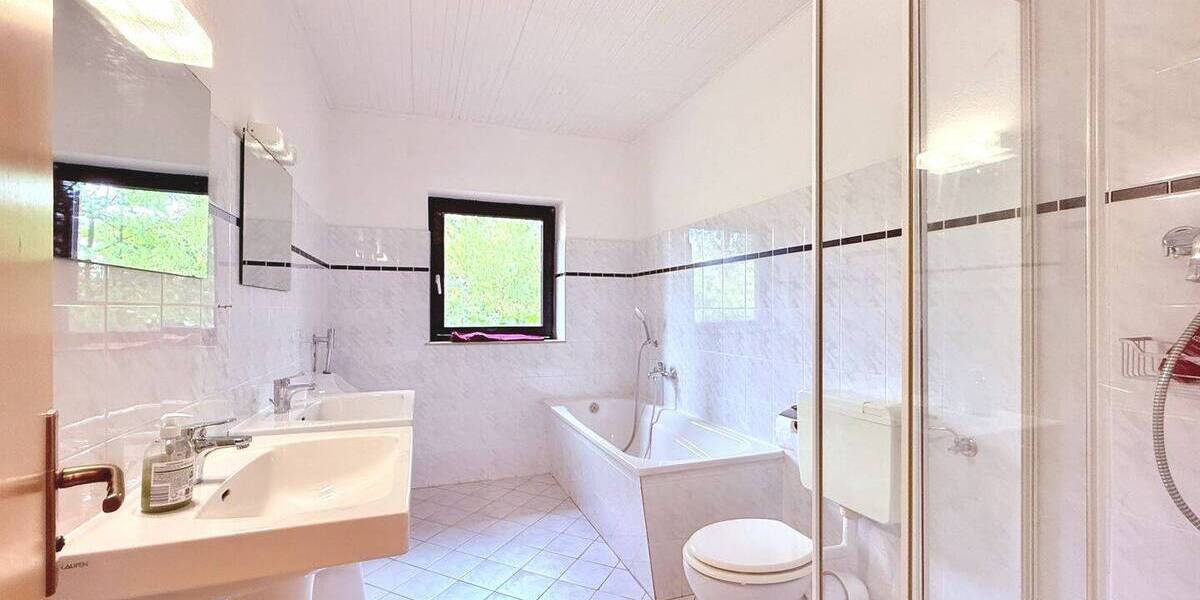 Bungalow Rosche - 5 Zimmer, 120 m&sup2;, 249.000&euro; | Angebot:26438775