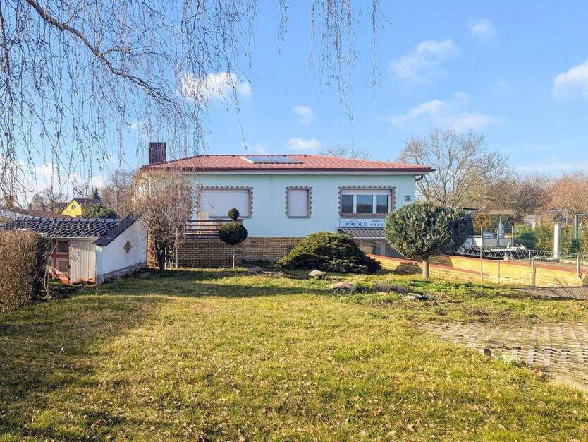 Einfamilienhaus + Nebenhaus | Werkstatt Lager Praxis Büro FeWo | Parkplätze | Solarthermie!