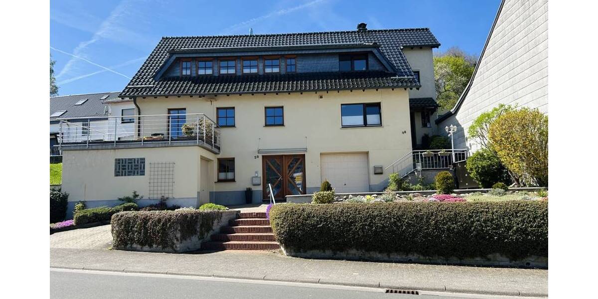 Mehrfamilienhaus, Wohnhaus Dahlem - 8 Zimmer, 218 m&sup2;, 369.000&euro; | Angebot:26512735