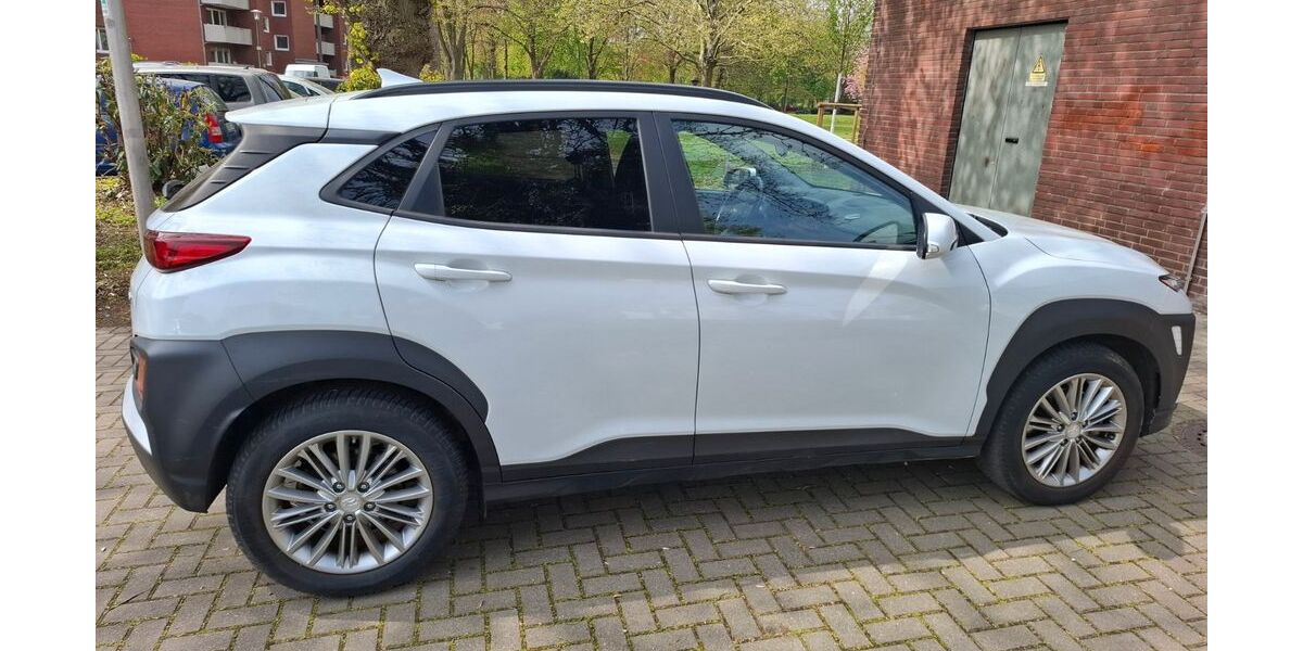 Hyundai KONA 29.700 km 17.500 &euro; Düren 52349