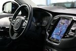 Volvo XC90 PLUS-BRIGHT RECHARGE AWD P-HEV T8 7-SITZER 79.000 km 48.888 &euro; Hamm 59077