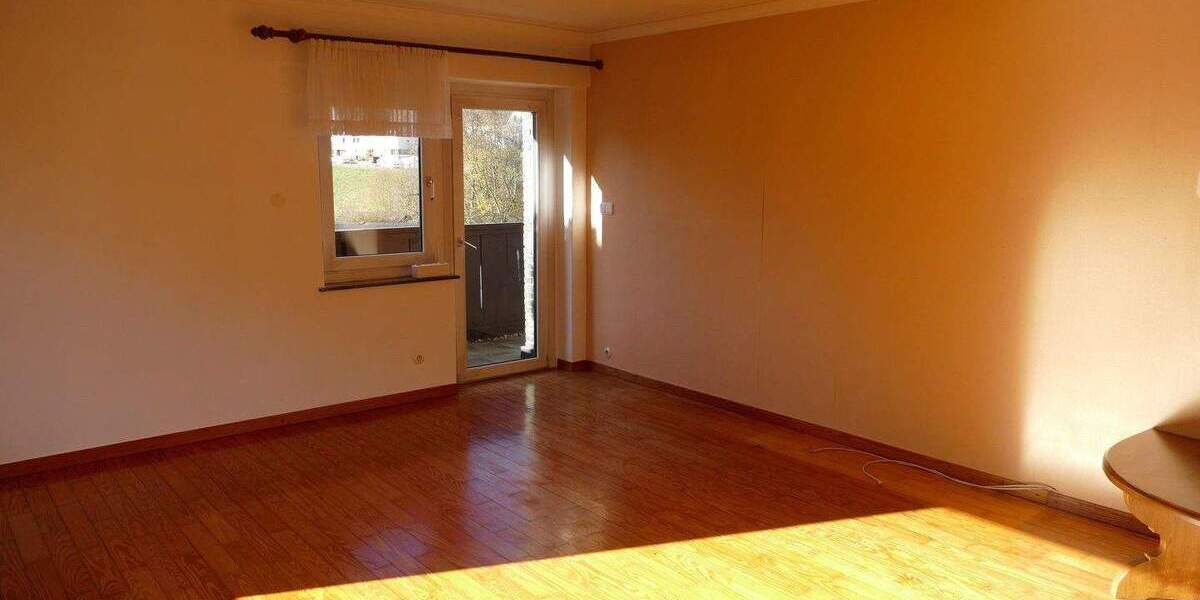 Mehrfamilienhaus, Wohnhaus Jünkerath - 5 Zimmer, 139 m&sup2;, 219.000&euro; | Angebot:25732255