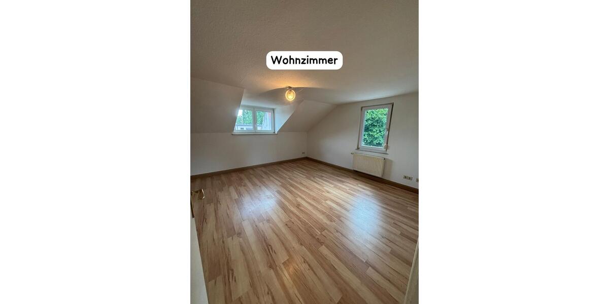 Dachgeschoßwohnung Überlingen - 3.5 Zimmer, 105 m&sup2;, 1.020&euro; | Angebot:26056921