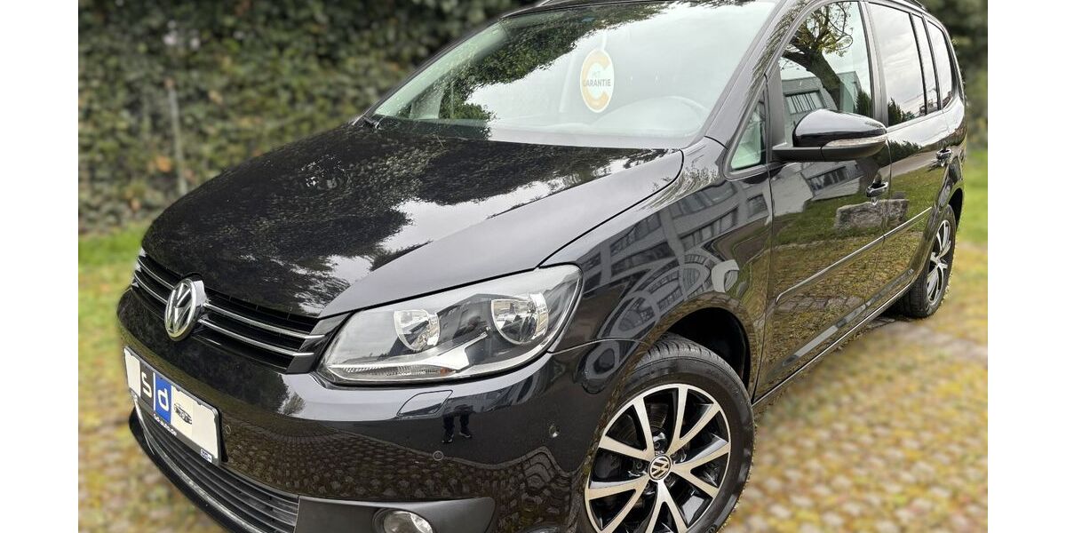 VW Touran 112.000 km 9.690 &euro; Reutlingen 72766