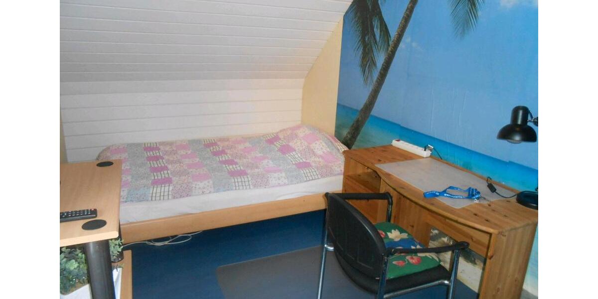 Etagenwohnung Windeck - 2 Zimmer, 126 m&sup2;, 550&euro; | Angebot:25416110