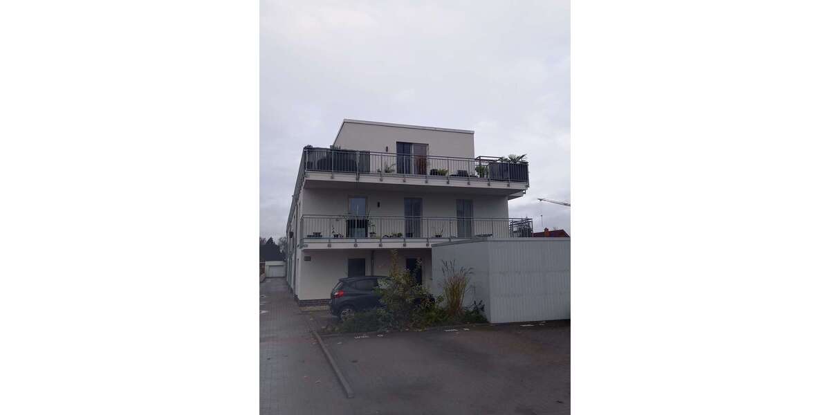 Etagenwohnung Oldenburg Drielaker-Moor - 4 Zimmer, 126 m&sup2;, 1.350&euro; | Angebot:25366989