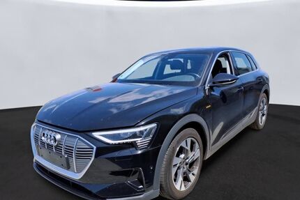 Audi e-tron 68.903 km 29.900 € Rastede/ Wahnbek 26180