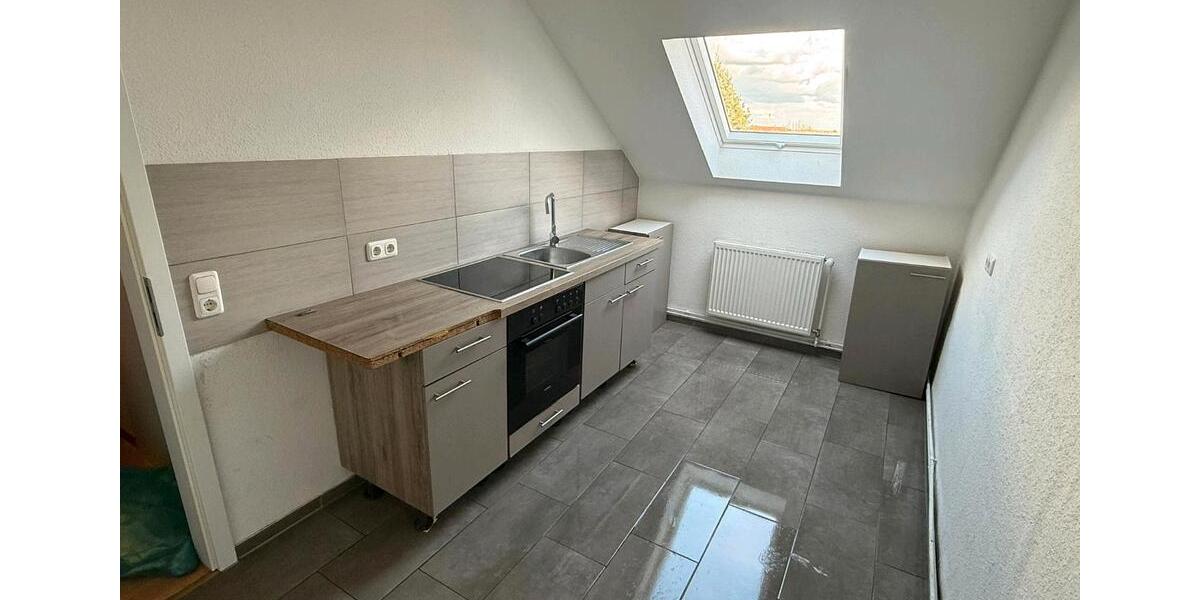 Dachgeschoßwohnung Hanau Groß-Steinheim - 3 Zimmer, 68 m&sup2;, 850&euro; | Angebot:25646681