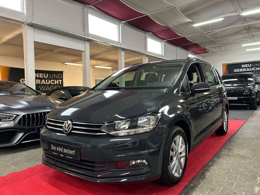 VW Touran 80.012 km 24.999 € Remshalden Grunbach 73630