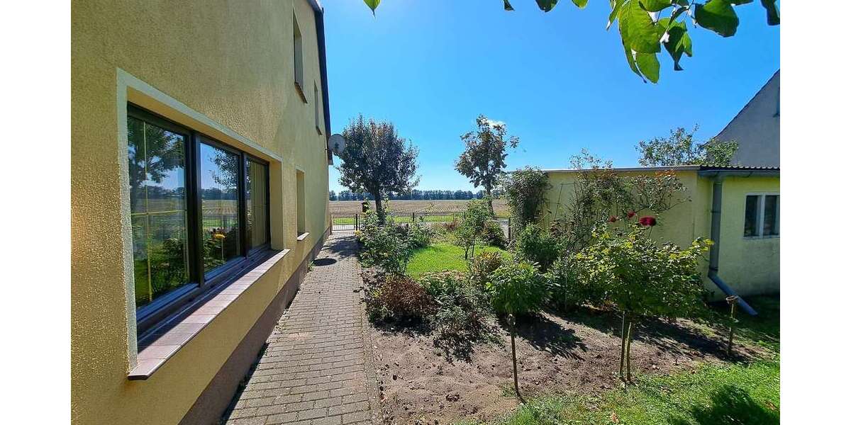Charmante Hofstelle mit Wohnhaus, Nebengebäuden und großem Garten - Einfamilienhaus Sophienthal Rehfeld | Angebot:22978961