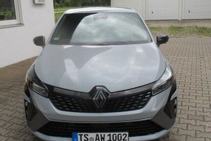 Renault Clio 7.900 km 24.300 &euro; Kirchanschöring 83417