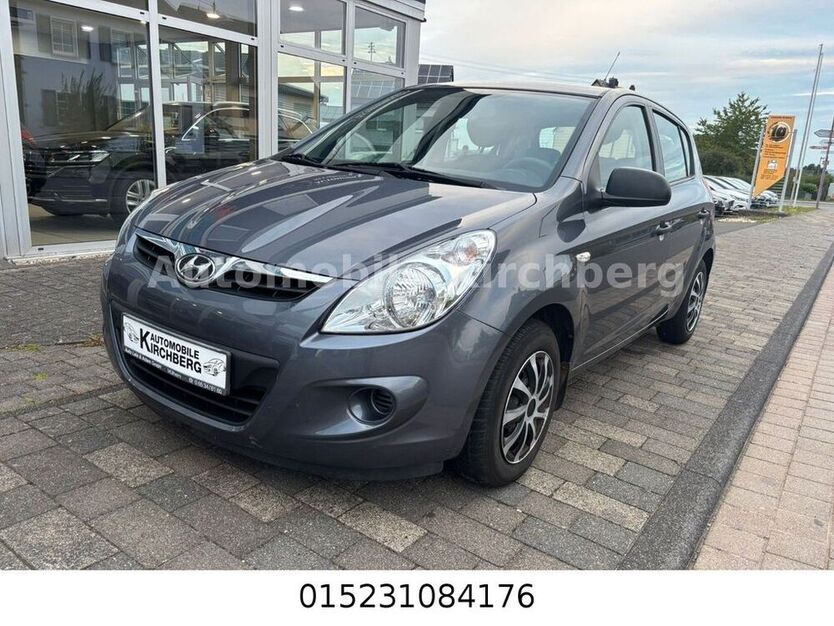 i20