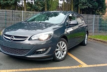 Opel Astra 122.000 km 4.950 &euro; Paderborn 33102